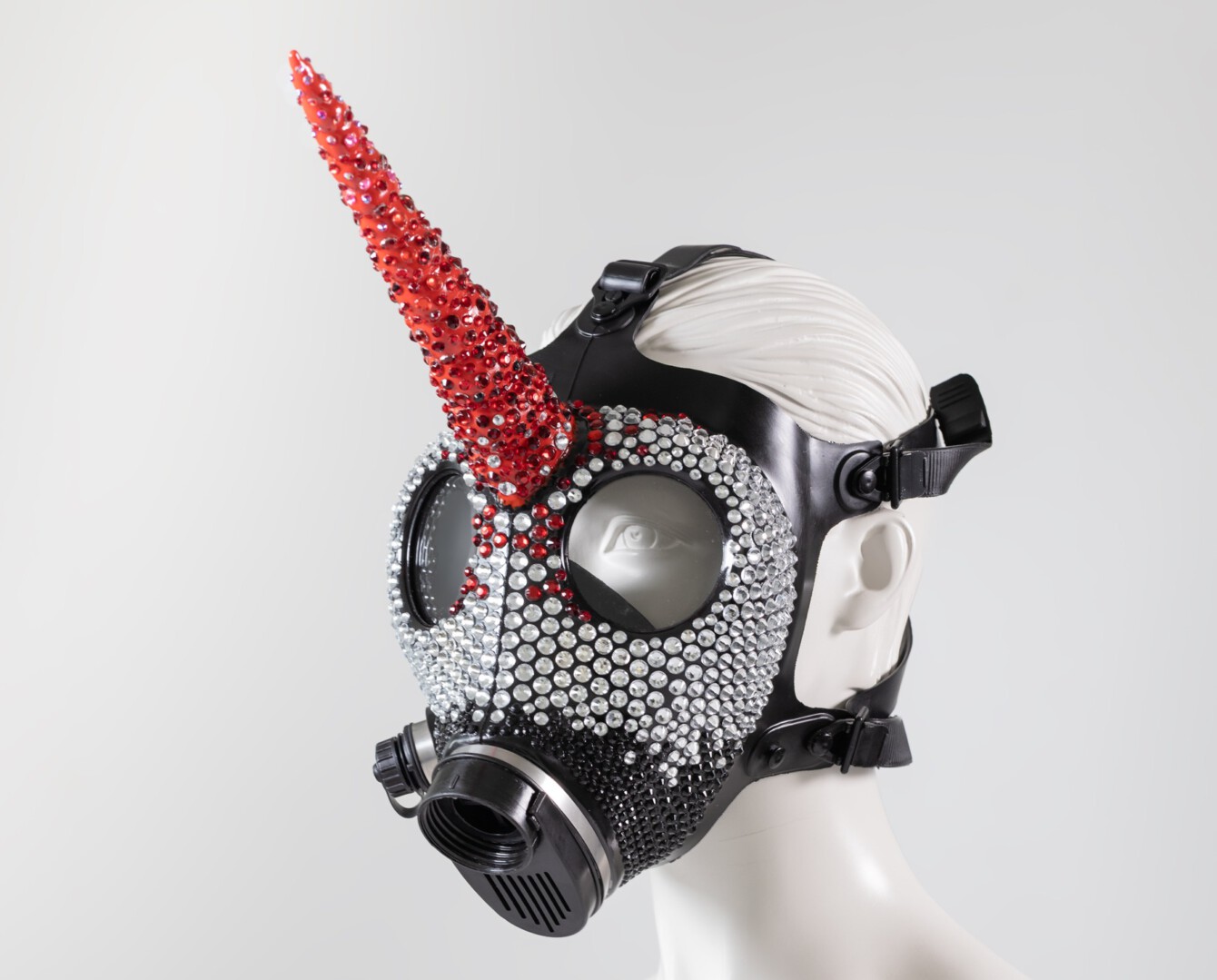 EINHORN – ROTES HORN