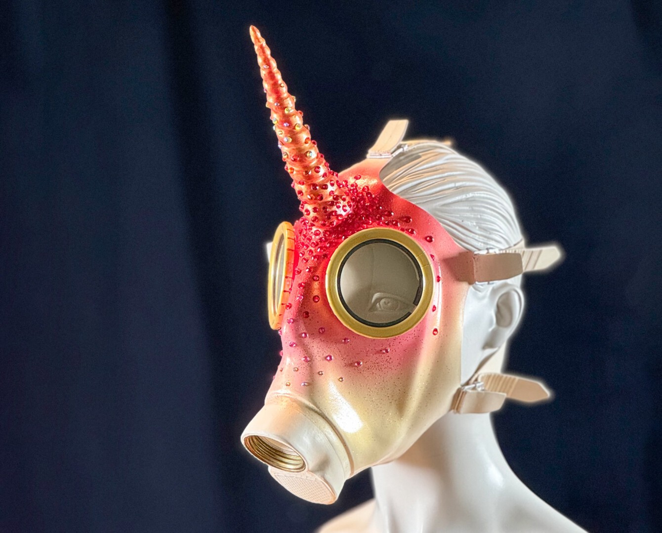 EINHORN – GOLDENES HORN