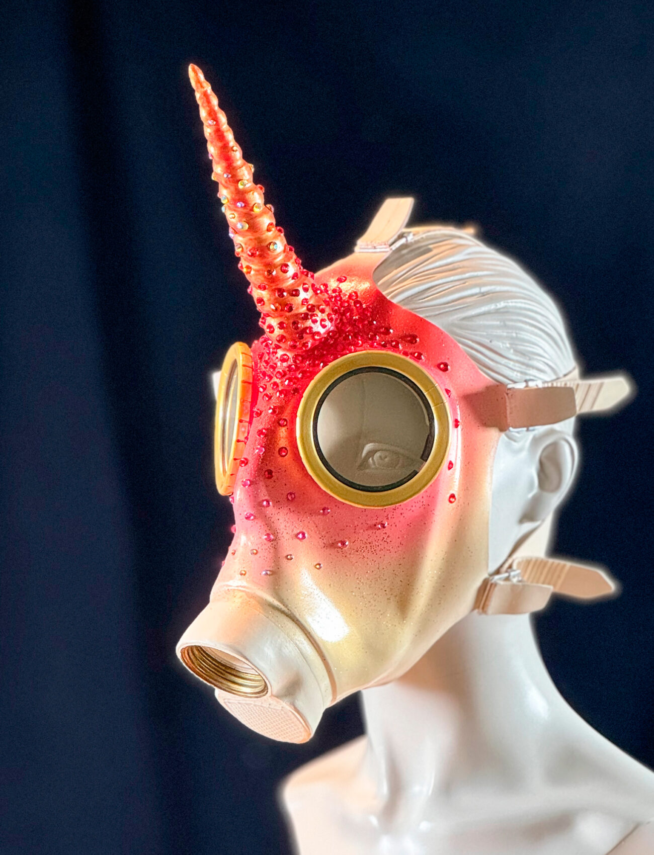 EINHORN – GOLDENES HORN